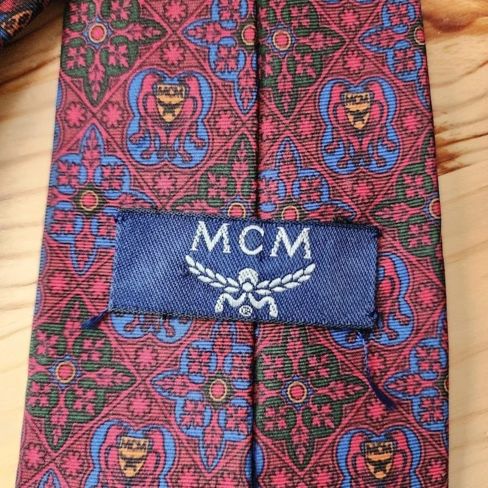 MCM‎ VINTAGE Silk Geometric Baroque floral bird print Tie